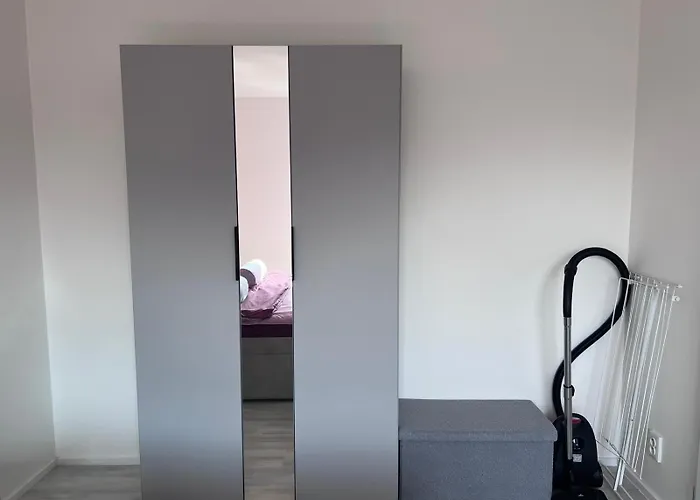 Modern Close To Tram And Airport, Free Parking Apartamento *